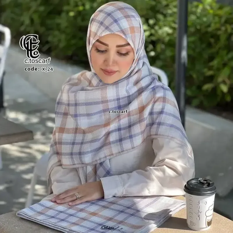 روسری نخی کاستوم طرح آسنات برند سی تو قواره 140 - تصویر 5