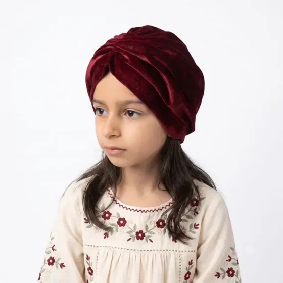 توربان دخترانه مخمل زرشکی مناسب 8 تا 15 سال