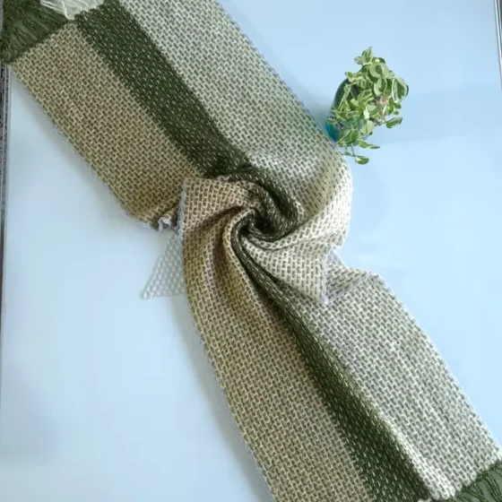 شال بافتنی دستبافت لمه دار سبز کرم ابعاد 160x39