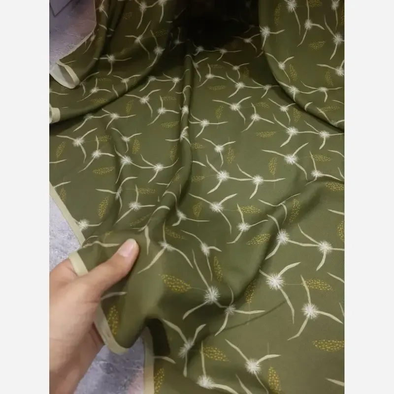 روسری نخ کاستوم قواره دار 140 طرح تارا دور چرخ دوز - تصویر 7