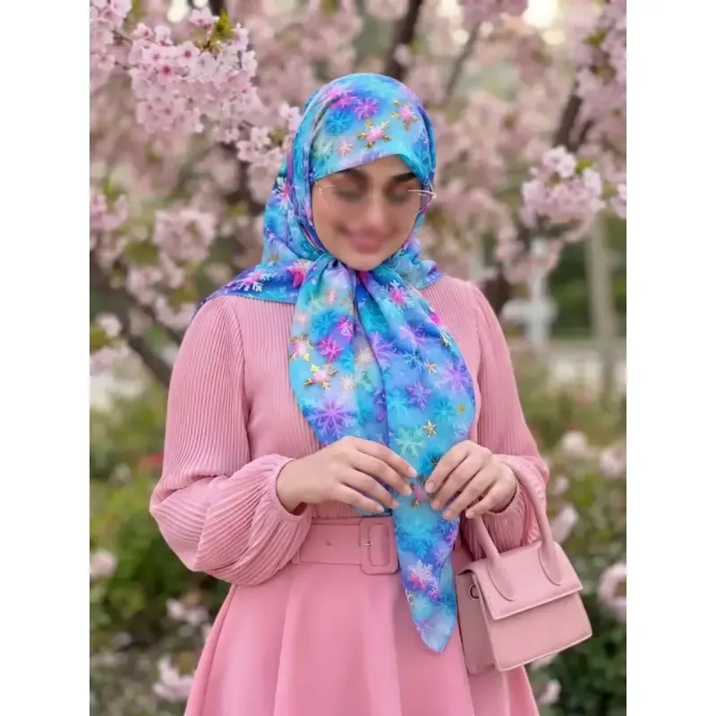 روسری نخ کاستوم طرح بارلین قواره 140 در 140 - تصویر 10