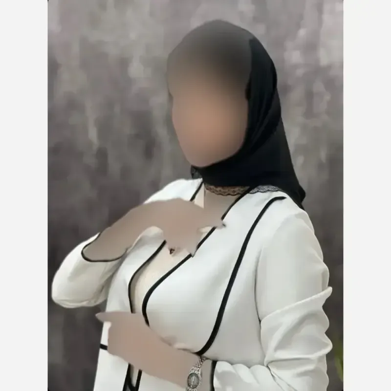 مینی اسکارف مشکی کوپرا وارداتی حاشیه گیپور قواره 70 سانت - تصویر 3