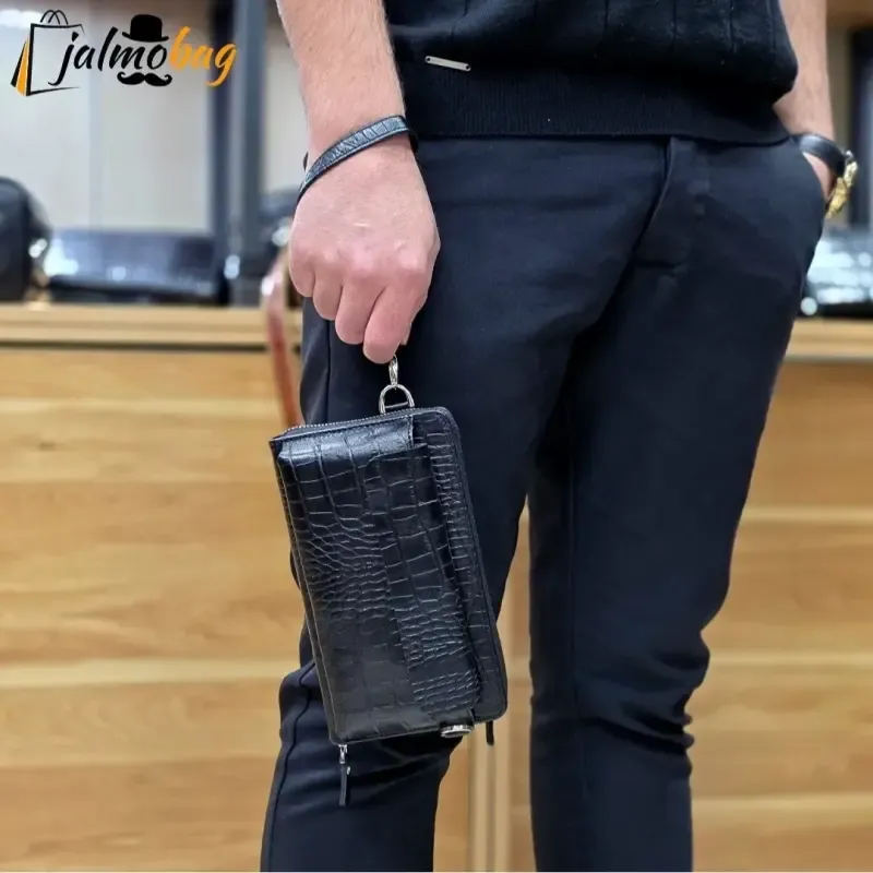 کیف دستی و دوشی چرم طبیعی ظفر دارای بند مچی و بند بلند قابل تنظیم - تصویر 4