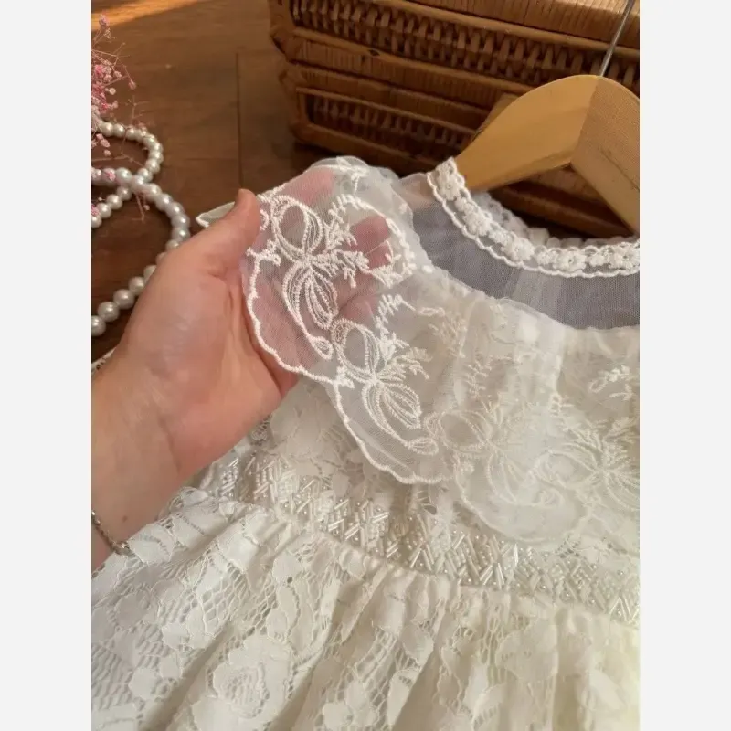 پیراهن دخترانه مجلسی دانتل وارداتی با آستر نخی مناسب 4 تا 14 سال - تصویر 4