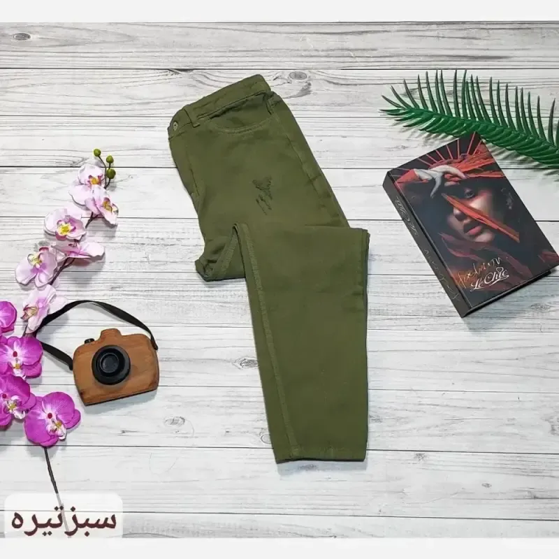 شلوار جین مام فیت زنانه پشت کمر کش رنگی سایز 36 تا 46 - تصویر 3