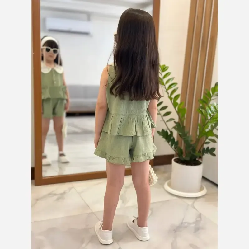 ست دو تکه تابستانه دخترانه تاپ و شلوارک جنس اطلس سایز 1 تا 7 سال رنگ صورتی و سبز - تصویر 2