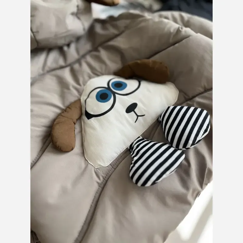 کاپشن بچگانه وارداتی ضخیم ضدآب کلاهدار اسپرت مناسب 1 تا 5 سال - تصویر 9