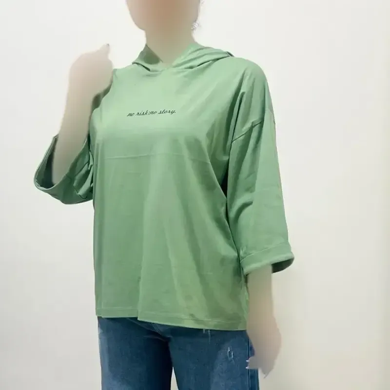 تیشرت باکسی کلاهدار چاپی نخ پنبه لش - تصویر 6