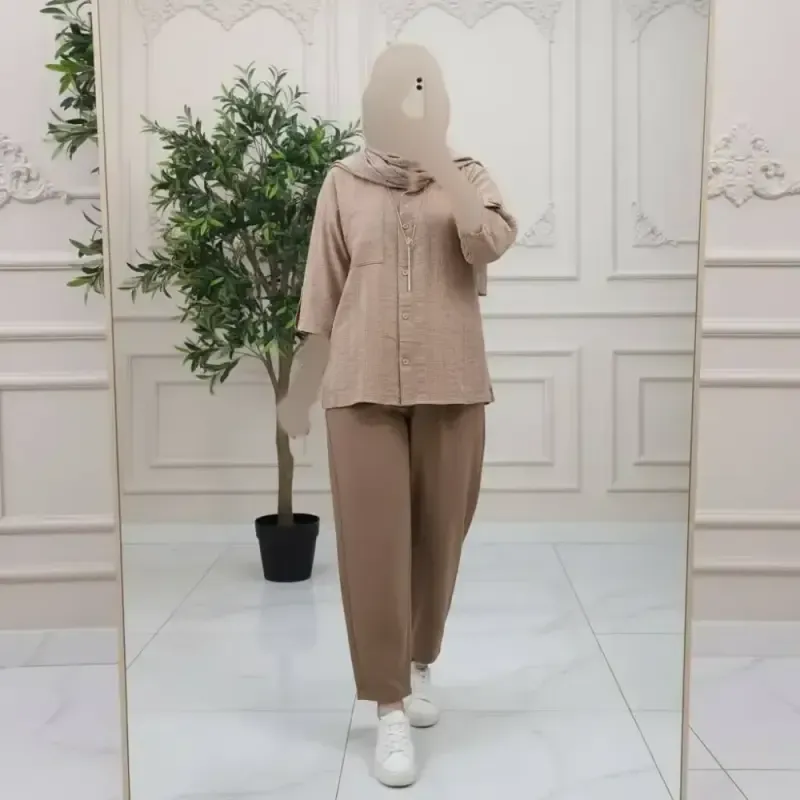 شومیز مانتویی کوک دوزی بهاره فری سایز نسکافه ای سبز کرم مشکی - تصویر 4
