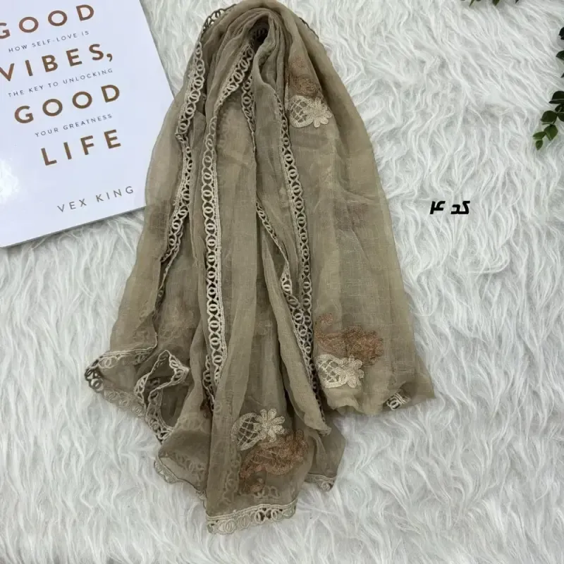 شال حریر مزونی قواره بزرگ ابعاد 190 در 80 سانتیمتر کد 1959 - تصویر 2