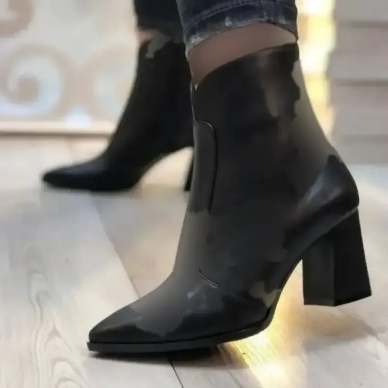 نیم بوت پاشنه دار زنانه پاشنه 5 سانت سایز 37 تا 40 رنگ مشکی قهوه ای عسلی - تصویر 3