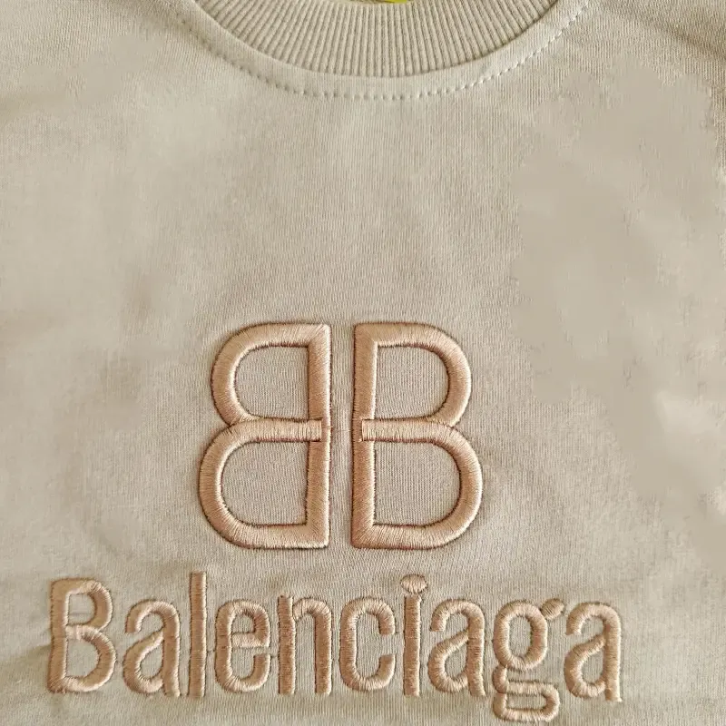 بلوز شلوار دورس بچگانه Balenciaga گلدوزی شده رنگ سبز بنتون نسکافه ای مشکی سایز 40 45 50 - تصویر 5