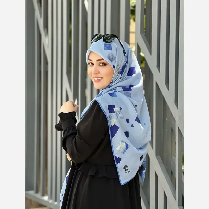 روسری نخ کاستوم طرح باران سایز 140 آبی هندسی اسپرت - تصویر 2