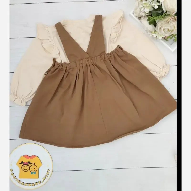 ست بلوز و سارافون کتان دخترانه وارداتی مناسب 4 تا 11 سال - تصویر 5