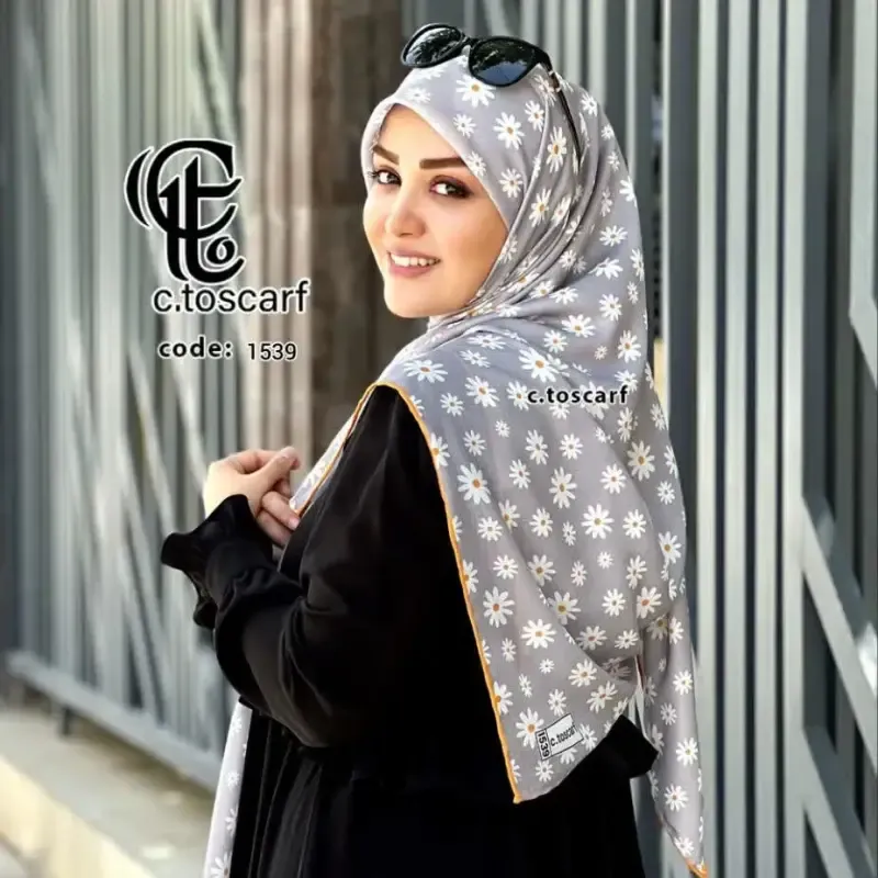 روسری طرح بابونه طوسی نخ کاستوم قواره بزرگ 140 سانتیمتر - تصویر 2