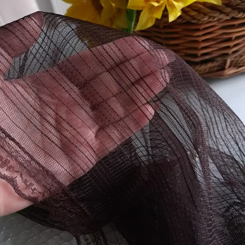 مینی اسکارف دیپلمات مجلسی زنانه دور گیپور دوزی شده سایز 70 در 70 سانتیمتر - تصویر 4