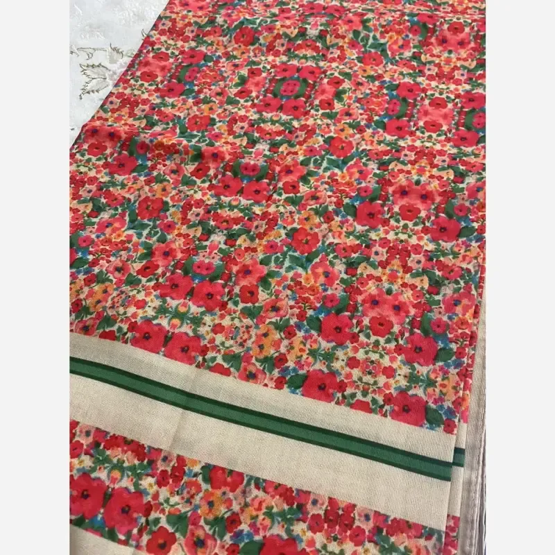 روسری نخ کاستوم طرح گلی سایز 140 - تصویر 2