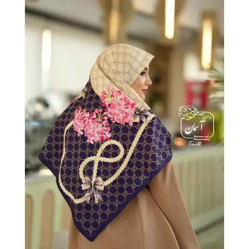 روسری ساتن ابریشم طرح گوچی قواره 140 - تصویر 2