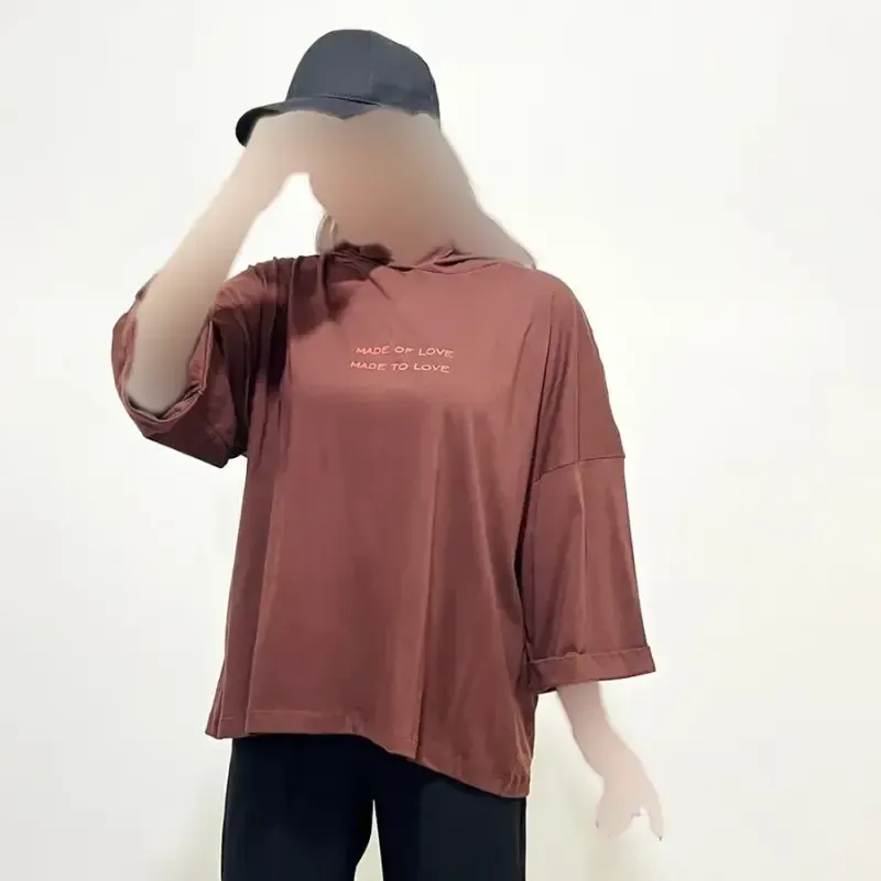 تیشرت باکسی کلاهدار چاپی نخ پنبه لش - تصویر 16