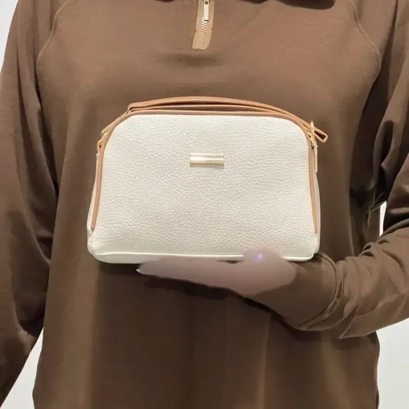 کیف دستی و دوشی زنانه شرانگ مغذی دوزی شده کد1390 - تصویر 12