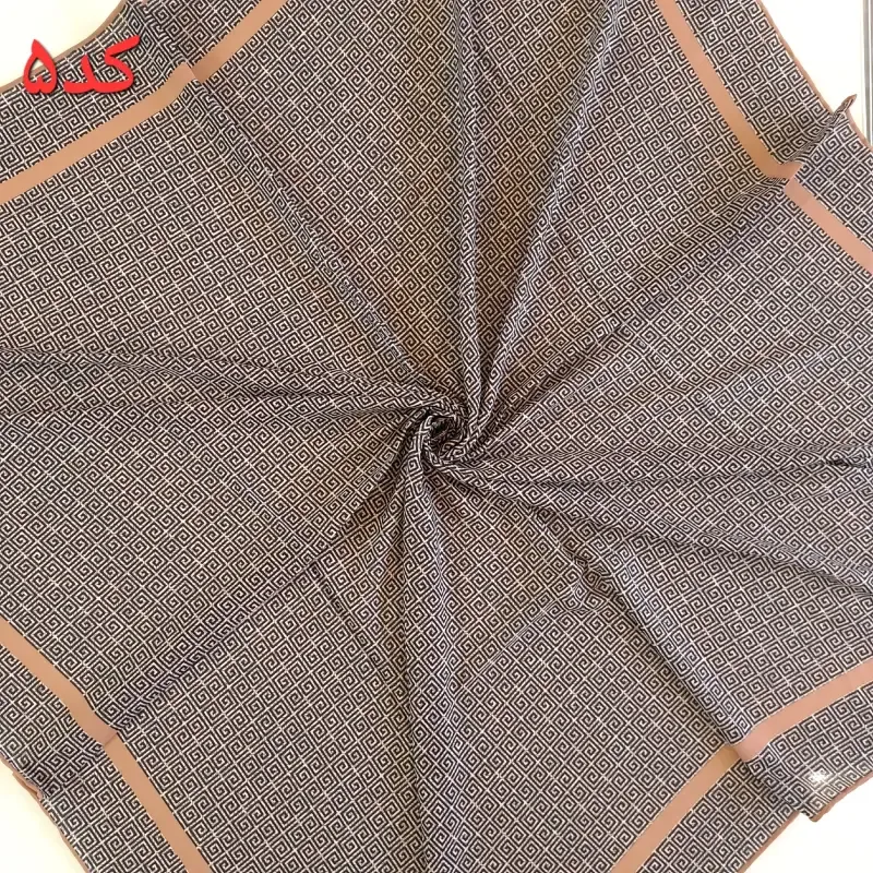 روسری نخی زنانه مشکی قواره 140 دور دست دوز - تصویر 2