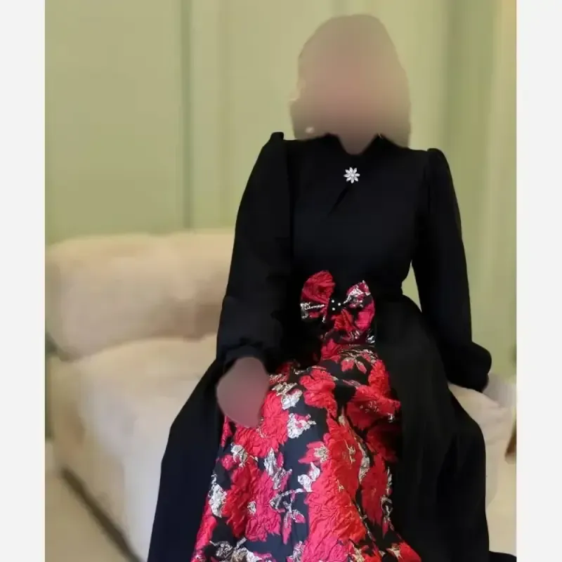 پیراهن مجلسی زنانه طرح هلینا کرپ مازراتی و ژاکارد ترک رنگ مشکی دامن قرمز سایز 5 - تصویر 6