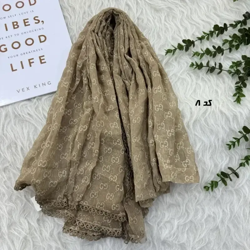 شال حریر مجلسی طرح گوچی قواره 190 در 80 سانتیمتر کد 1964 - تصویر 7