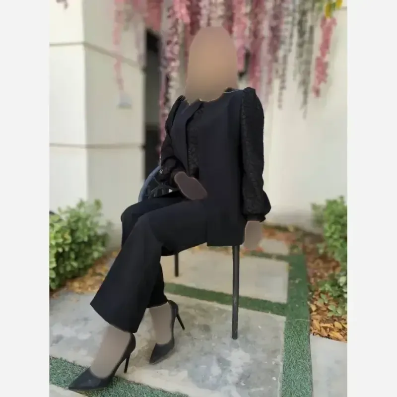 ست سه تکه کت و شلوار و تاپ زنانه طرح ستین پارچه مازراتی رنگ مشکی - تصویر 8