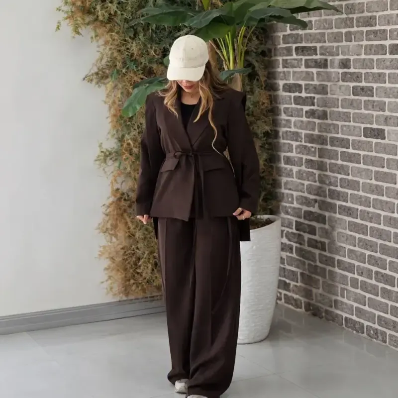 کت شلوار زنانه مدل مهلا جنس مازراتی دبل رنگ مشکی سورمه ای کرم خاکی قهوه ای - تصویر 3