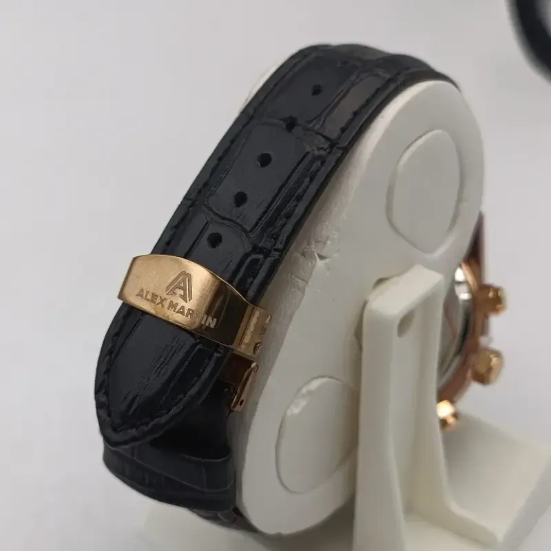 ساعت مردانه الکس مارتین رزگلد صفحه مشکی بند چرمی طرح سه موتور - تصویر 3