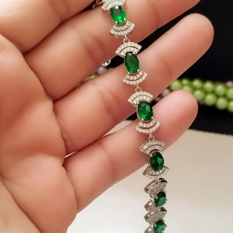 دستبند نقره زنانه عیار 925 با نگین زمرد سنتاتیک و روکش طلا سفید - تصویر 8