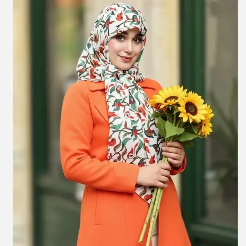 روسری نخ کاستوم طرح حنانه سایز 140 چرخ دوز - تصویر 4
