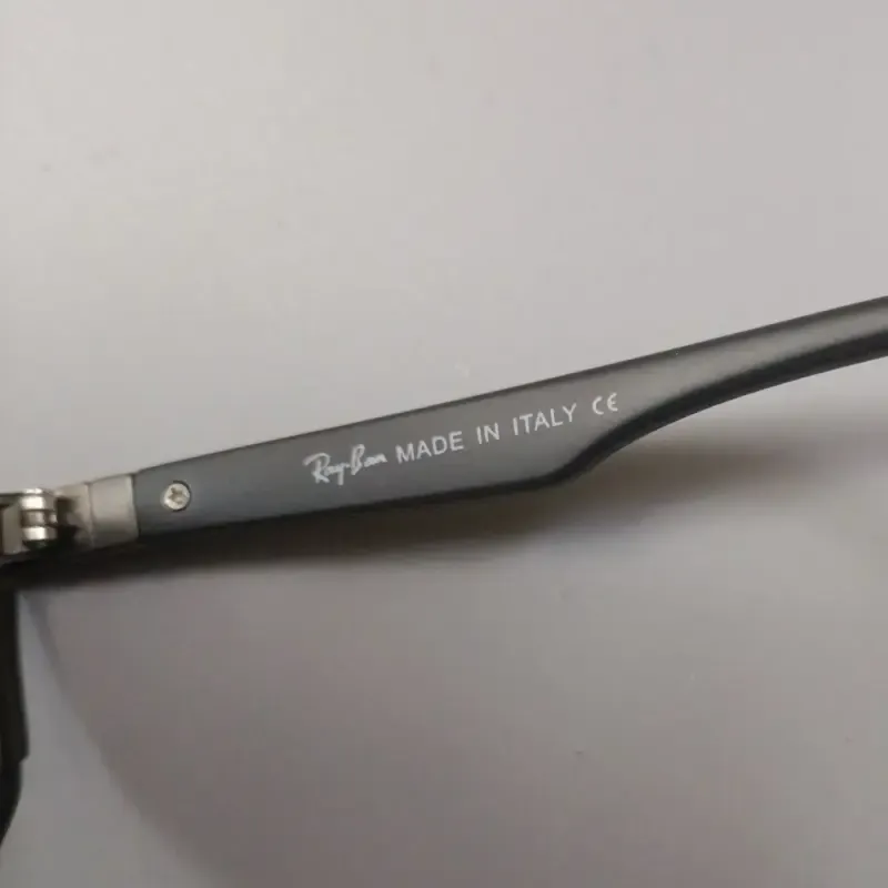 عینک آفتابی پلاریزه ریبن فراری مدل RB8371 فریم مشکی مات - تصویر 14