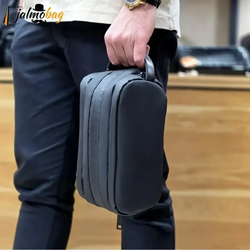 کیف دستی مردانه ضد آب گرین لاین جنس اسکین سیلیکونی ابعاد 13 در 23 سانتی متر - تصویر 5