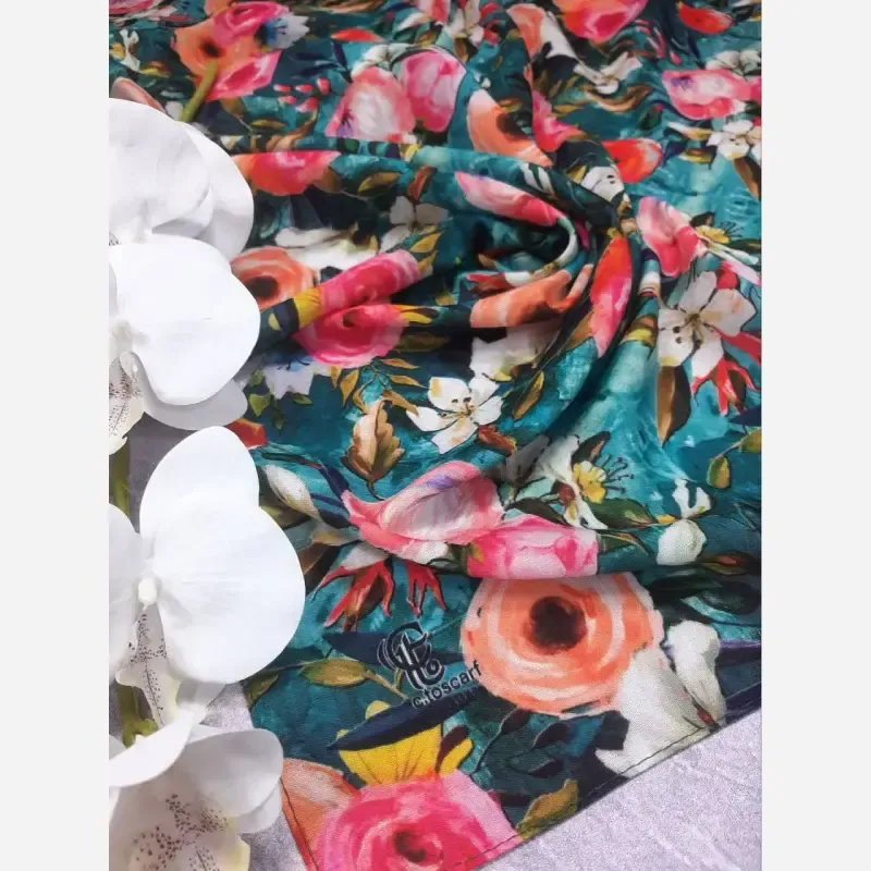 روسری نخ کاستوم طرح فلور قواره 140 بزرگ - تصویر 3