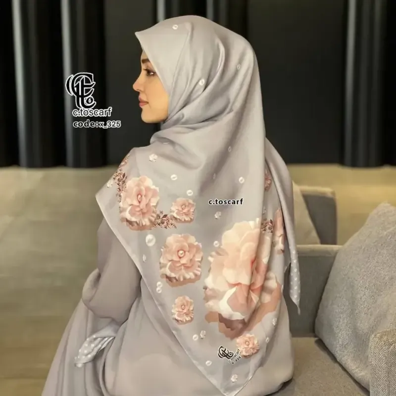 روسری مجلسی طرح صدف سه بعدی قواره بزرگ 140 سانتیمتر جنس نخ کاستوم - تصویر 8