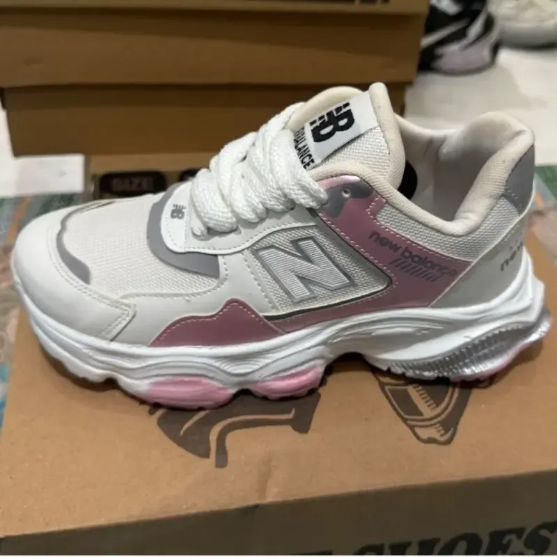 کفش کتانی زنانه نیوبالانس مدل LEO زیره دورنگ پیو - تصویر 8