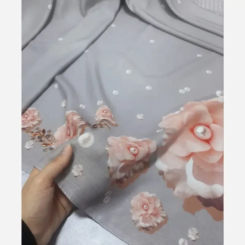 روسری مجلسی طرح صدف سه بعدی قواره بزرگ 140 سانتیمتر جنس نخ کاستوم - تصویر 10