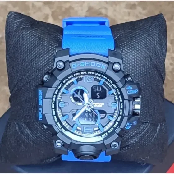 ساعت مچی عقربه ای دیجیتال جی شاک مدل CASIO G-SHOCK 5478 دوزمانه صفحه مشکی بند آبی