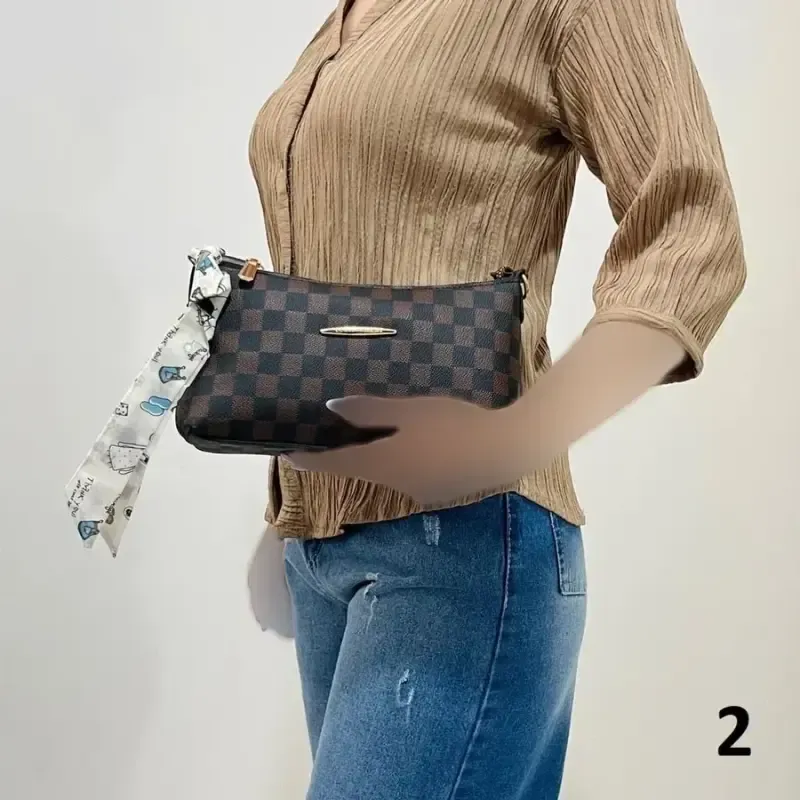 کیف دستی دوشی زنانه طرح دار کد 1419 جنس چرم مصنوعی - تصویر 6