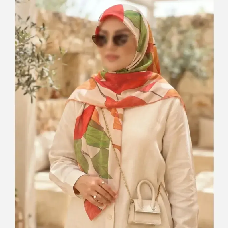 روسری نخ کاستوم قواره بزرگ 140 در 140 طرح رونیا نارنجی - تصویر 8