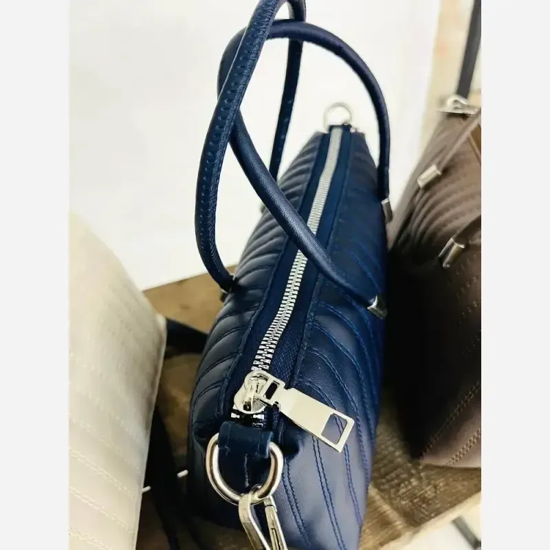 کیف زنانه ریما گلدوزی شده کلاسیک و مدرن در رنگبندی متنوع سایز 13 در 24 - تصویر 2