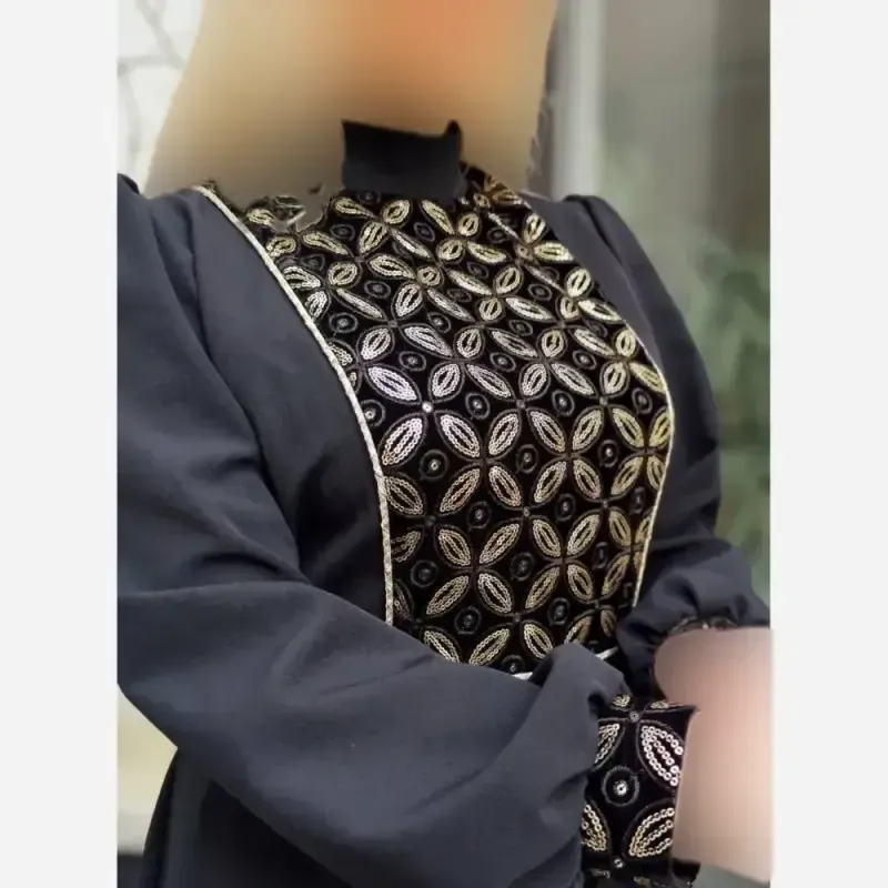 پیراهن زنانه طرح مهسا جنس کرپ مازراتی و خرجکار مخمل هندی رنگ مشکی - تصویر 2