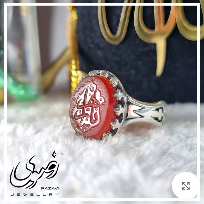 انگشتر نقره زنانه عقیق سرخ حکاکی دست ساز اثر استاد فتح رکاب عیار 925