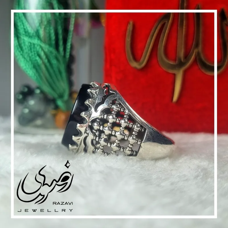 انگشتر مردانه آلیاژ نقره روس با سنگ عقیق مشکی حکاکی یا حیدر کرار - تصویر 3